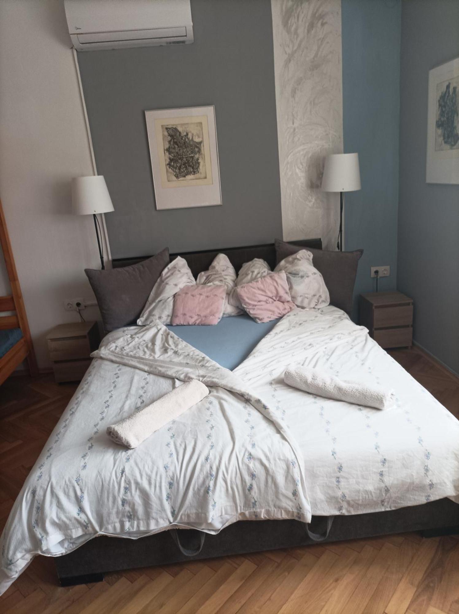 Csilla Apartman Balogunyom ภายนอก รูปภาพ