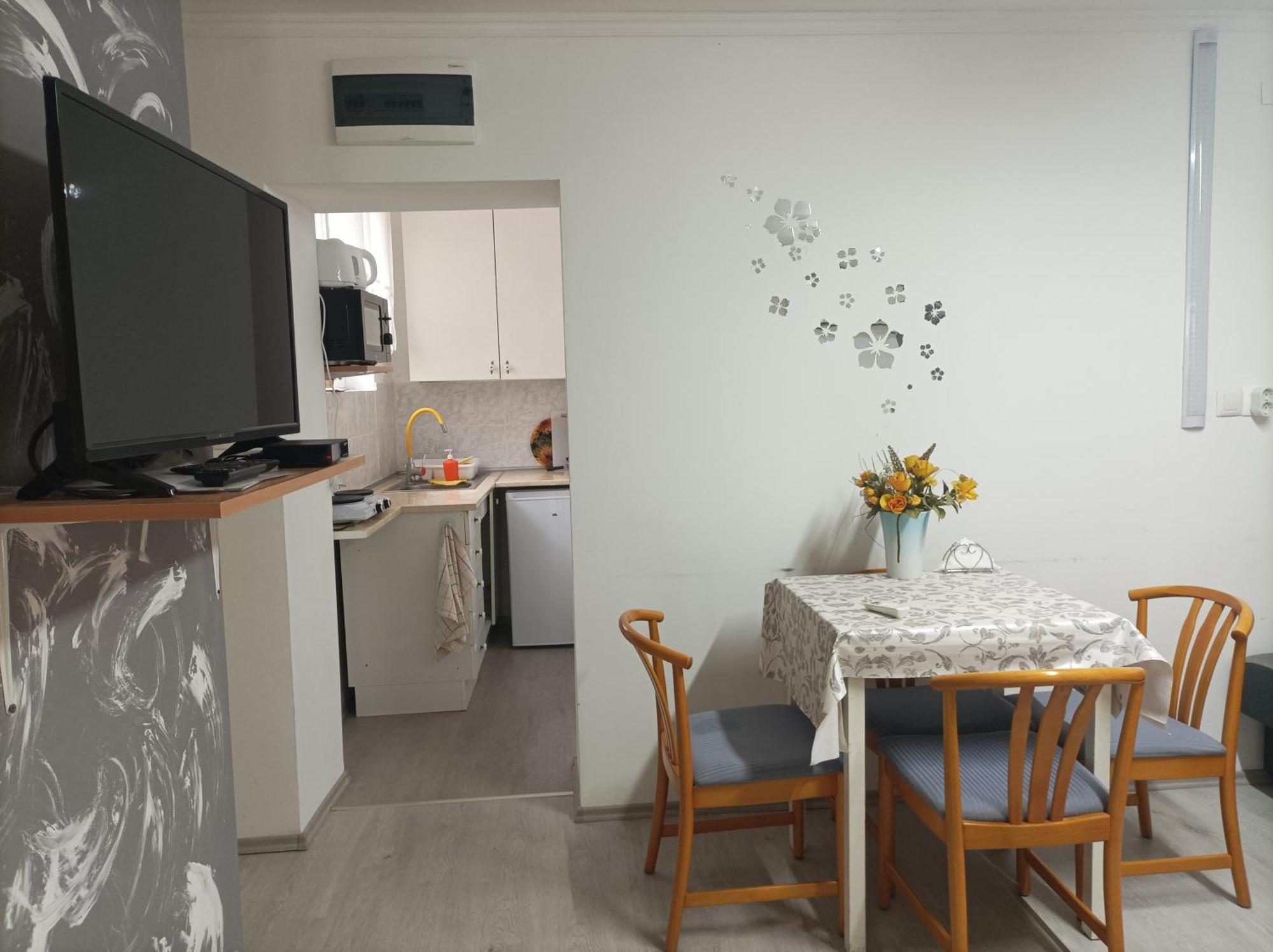 Csilla Apartman Balogunyom ภายนอก รูปภาพ