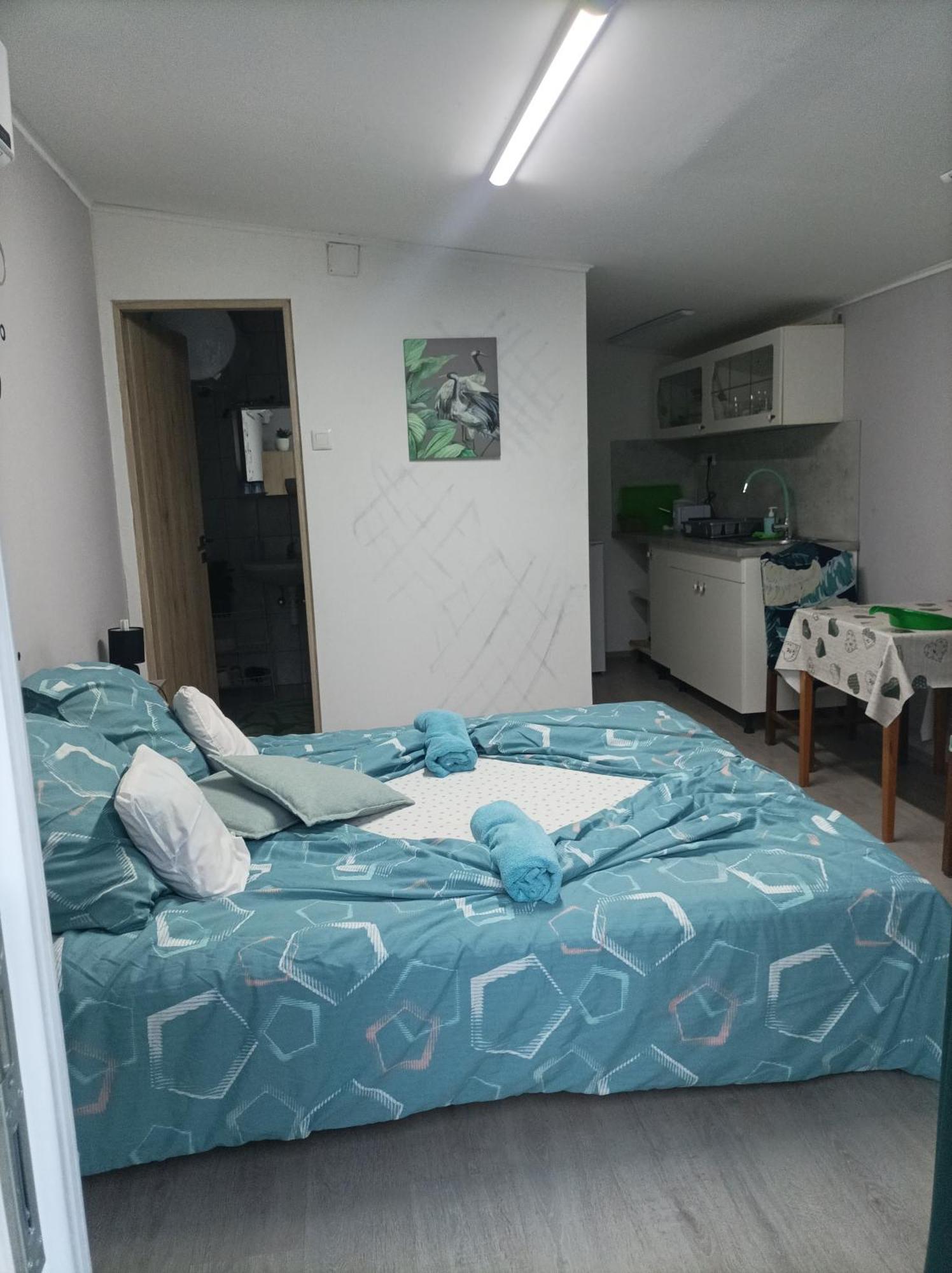 Csilla Apartman Balogunyom ภายนอก รูปภาพ