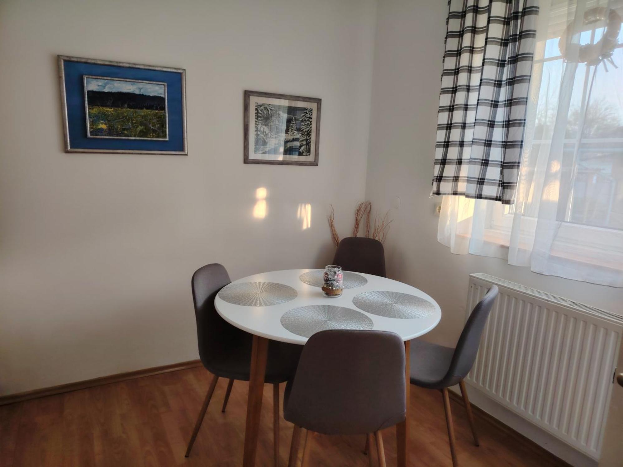 Csilla Apartman Balogunyom ภายนอก รูปภาพ